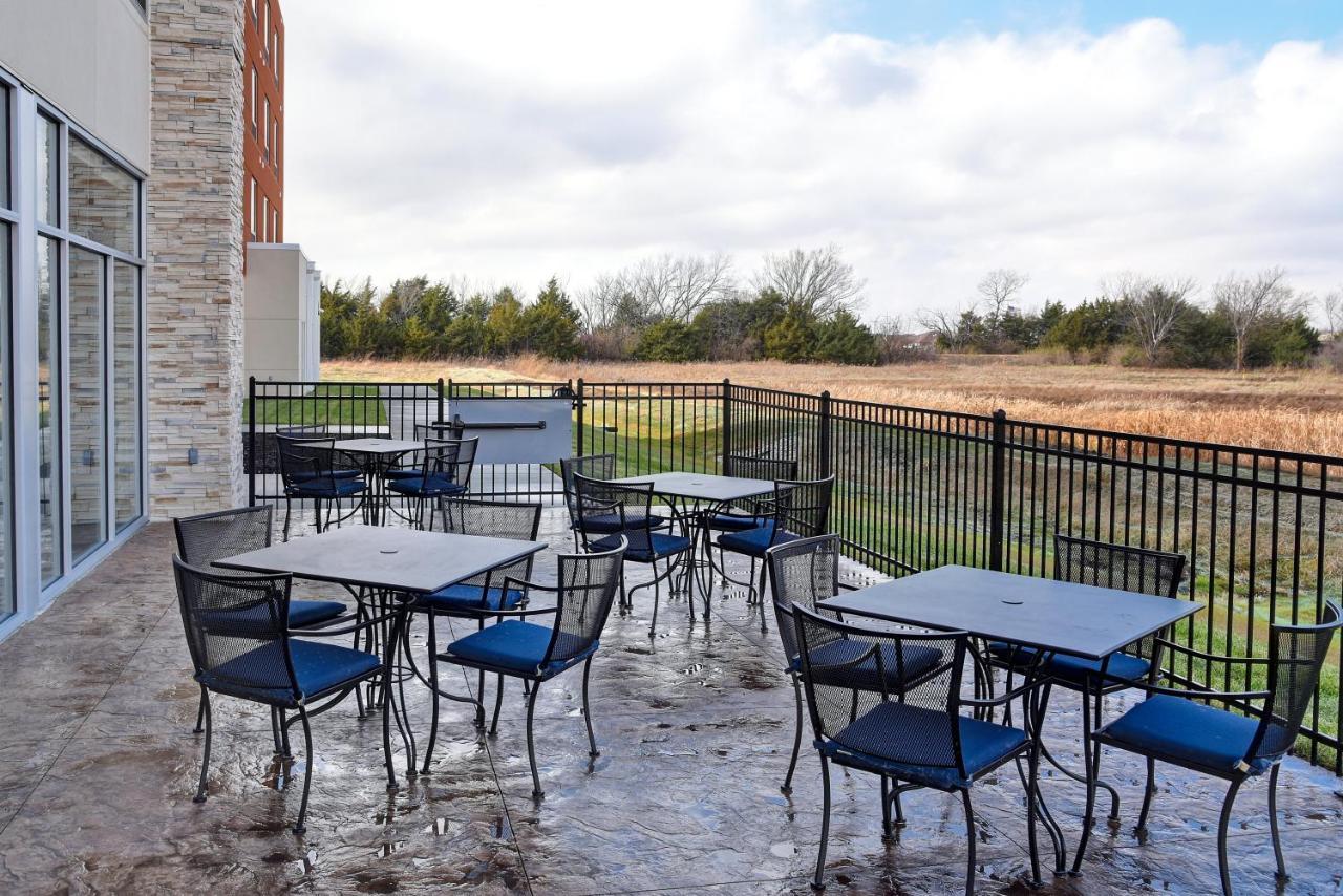 Holiday Inn Express & Suites - Ottawa By Ihg Kültér fotó